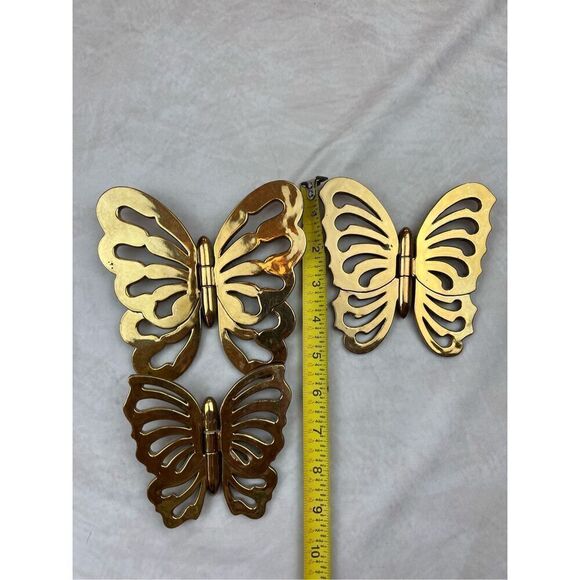 1970s Mod Vintage Gold Plastic Hinged Butterflies Wall Decor - Picture 6 of 7